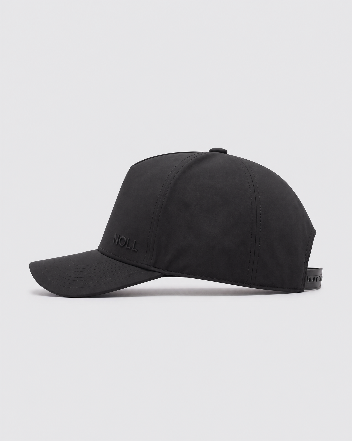 Side profile of the NOLL 01 cap